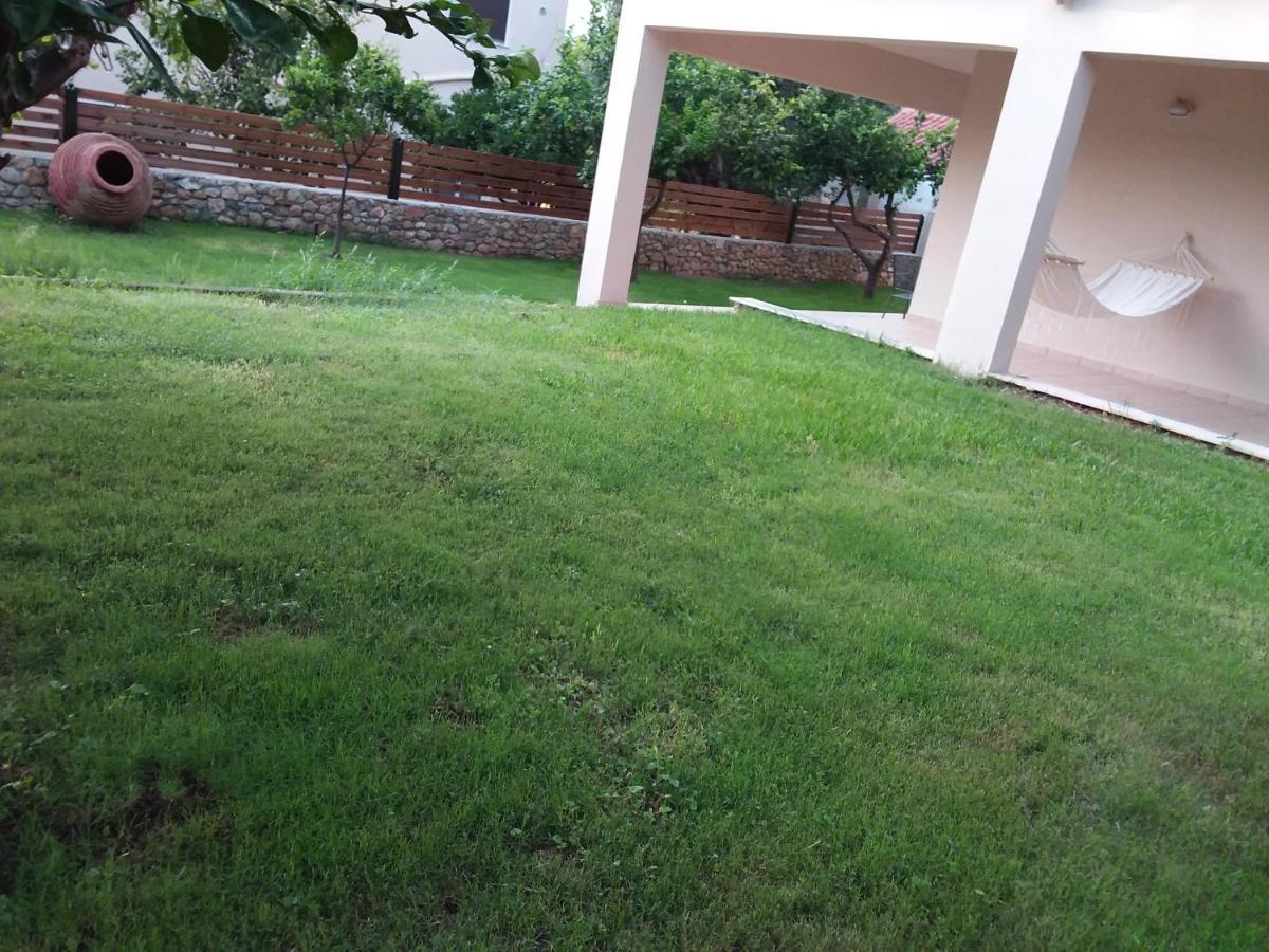 Thalassa Almyros Apartments Verga Kalamata Eksteriør billede