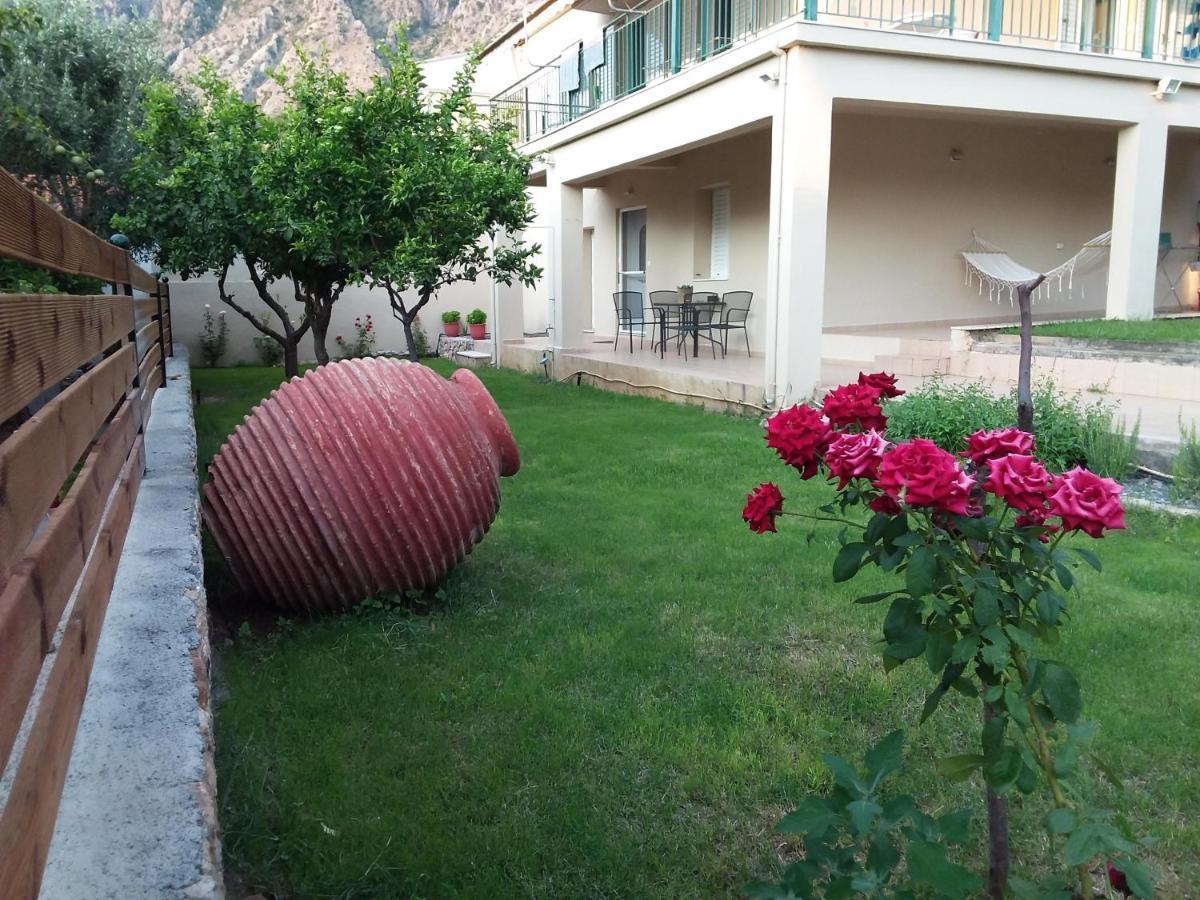 Thalassa Almyros Apartments Verga Kalamata Eksteriør billede